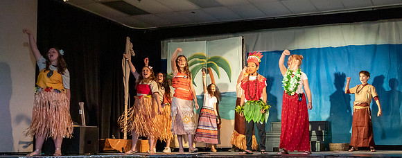 moanajr_candids_photographybytrishalegresmith_2023-4356