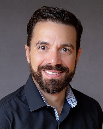William Restrepo (Keller Williams Realty, https://www.facebook.com/restrepohomes/)