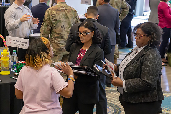 hirevetsnow_fortbelvoir_photographybytrishalegresmith_2019-0931